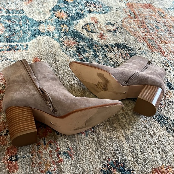 Raye Merit booties in taupe color - Picture 4 of 4
